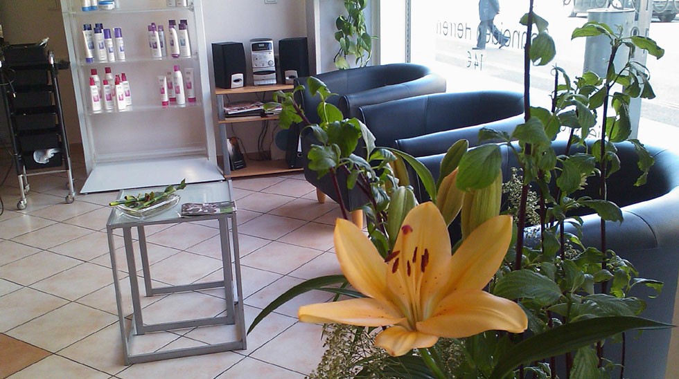 Wartebereich Malibu Hair Styling - Ihr freundlicher Friseur in Neuss